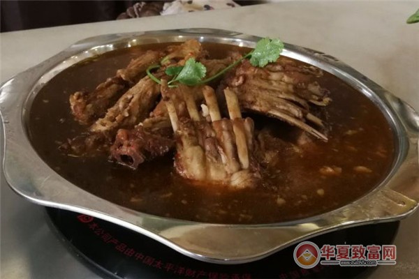 老诚伊羊蝎子火锅加盟